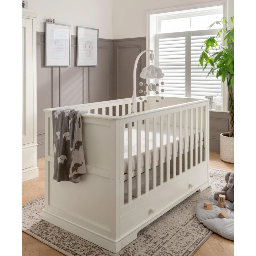 Mamas and papas cot bed hot sale with changer